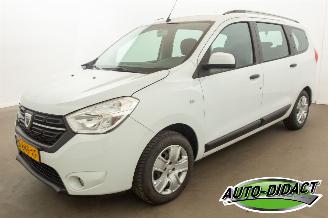 Schadeauto Dacia Lodgy 1.3 TCe 7p. Airco Navi Camera Comfort 2022/2