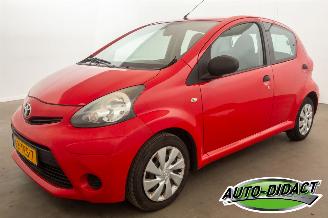 Auto incidentate Toyota Aygo 1.0 VVT-i Comfort koppeling defect 2012/3
