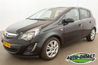 damaged passenger cars Opel Corsa 1.4-16V Airco 2014/11