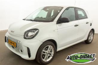  Smart Forfour EQ Essential 18 kWh 2021/3