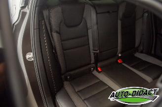 Volvo S-60 2.0 T6 AWD R-Design Pano Recharge Plug-in Hybrid picture 19