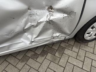 Subaru Trezia 1.3 Comfort picture 27