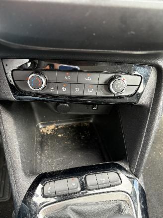 Opel Corsa 1.2 Edition picture 11