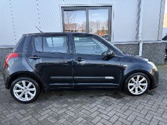 Suzuki Swift 1.3 Exclusive picture 18