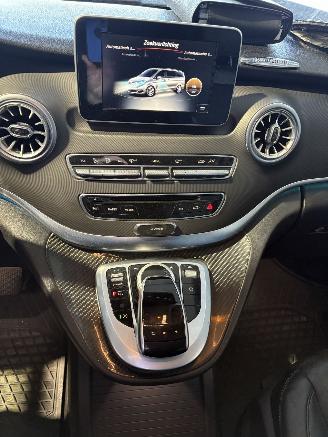 Mercedes V-klasse 250D Extra Lang Avantgarde picture 26