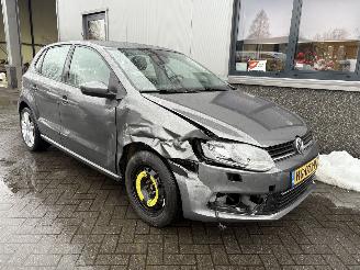 Coche accidentado Volkswagen Polo 1.2TSI Highline 2014/5