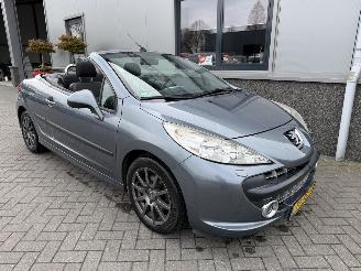 Unfallwagen Peugeot 207 CC 1.6 VTi 2009/2
