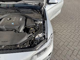 BMW 2-serie 230i Executive Cabrio picture 19