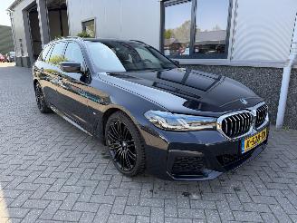 Voiture accidenté BMW 5-serie 530I High Executive M-Pakket 2021/3