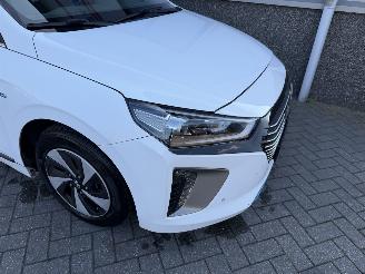 Hyundai Ioniq 1.6 GDI First Edition picture 12