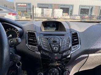 Ford Fiesta 1.0 EcoBoost Titanium picture 13