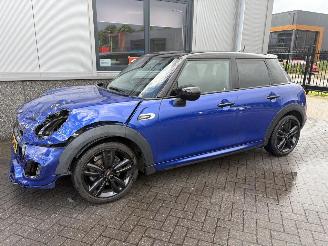 Mini Cooper 1.5 Cooper Dalston Edition picture 45