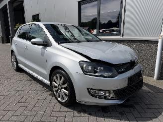 damaged passenger cars Volkswagen Polo 1.4 TDI BlueMotion 2015/4
