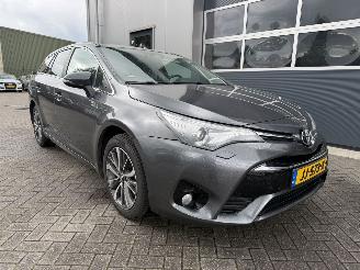 Auto incidentate Toyota Avensis 2.0 D-4D-F Executive Business 2015/5
