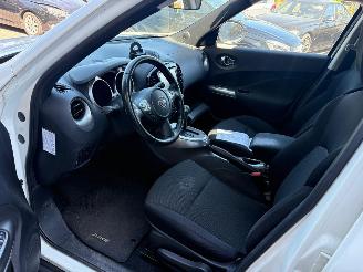Nissan Juke 1.6 Acenta Automaat picture 13