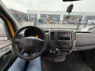 Mercedes Sprinter 209 2.2 CDI 325 HD picture 22