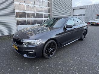 occasion passenger cars BMW 5-serie 540i xDrive High Executive 2017/10