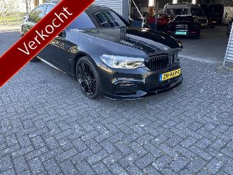 Vaurioauto  passenger cars BMW 5-serie 530e iPerformance High Executive Edition 2019/5