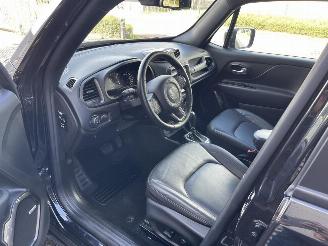 Jeep Renegade 4xe 240 Plug-in Hybrid Electric Trailhawk picture 15