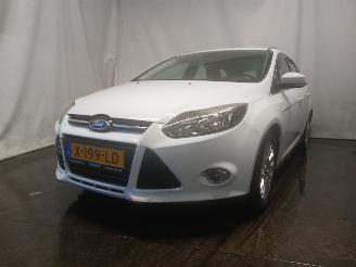 Avarii autoturisme Ford Focus Focus 3 Wagon Combi 1.6 TDCi 115 (T1DA(Euro 5)) [85kW]  (05-2011/05-20=
18) 2014/9