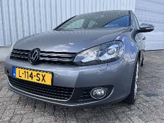 Voiture accidenté Volkswagen Golf Golf VI (5K1) Hatchback 1.4 TSI 160 16V (CAVD) [118kW]  (10-2008/11-20=
12) 2012/6