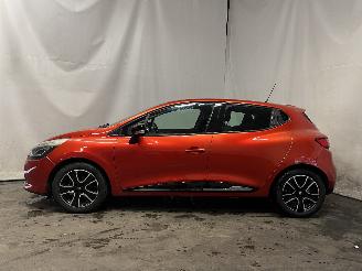 Renault Clio Clio IV (5R) Hatchback 5-drs 0.9 Energy TCE 90 12V (H4B-400(H4B-A4)) [=
66kW]  (11-2012/08-2021) picture 4