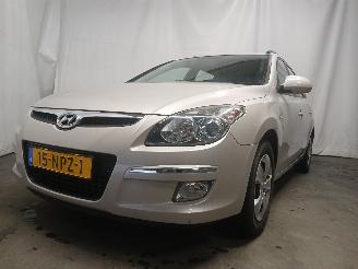 Voiture accidenté Hyundai I-30 i30 Crosswagon (WWH) Combi 1.4 CVVT 16V (G4FA) [80kW]  (11-2009/06-201=
2) 2010/10