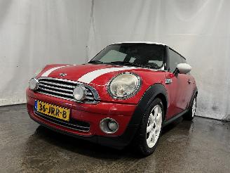 Avarii autoturisme Mini Mini Mini (R56) Hatchback 1.6 16V Cooper (N12-B16A) [88kW]  (10-2006/02-201=
2) 2009/8