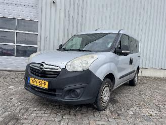 krockskadad bil auto Opel Combo Combo Van 1.4 16V ecoFlex (A14FP(843.A1.000)) [70kW]  (02-2012/12-2018=
) 2013/1