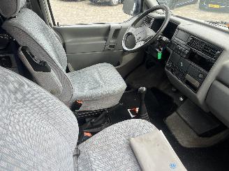 Volkswagen Transporter Transporter T4 Ch.Cab/Pick-up 2.4 D (AAB) [57kW]  (09-1990/04-1998) picture 16