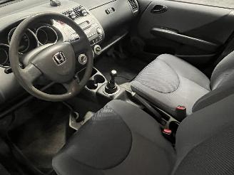 Honda Jazz Jazz (GD/GE2/GE3) Hatchback 1.2 i-DSi (L12A4) [57kW]  (03-2002/07-2008=
) picture 12
