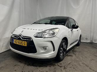 Schadeauto Citroën DS3 DS3 (SA) Hatchback 1.6 VTi 120 16V (EP6C(5FS)) [88kW]  (04-2010/07-201=
5) 2010/9