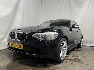 Vaurioauto  passenger cars BMW 1-serie 1 serie (F20) Hatchback 5-drs 114i 1.6 16V (N13-B16A) [75kW]  (07-2012=
/02-2015) 2012/10