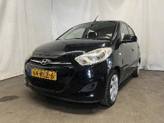 Vaurioauto  passenger cars Hyundai I-10 i10 (F5) Hatchback 1.1i 12V (G4HG5) [51kW]  (04-2011/12-2013) 2011/6