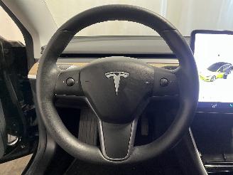 Tesla Model 3 Model 3 Sedan Long Range 72kWh (3D6) [192kW]  (01-2017/...) picture 13