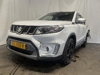 Damaged car Suzuki Vitara Vitara (LY/MY) SUV 1.4 S Turbo 16V (K14C) [103kW]  (09-2015/...) 2016/10