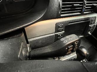 BMW 3-serie 3 serie Touring (E46/3) Combi 330xi 24V (M54-B30(306S3)) [170kW]  (06-=
2000/09-2005) picture 15
