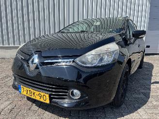 uszkodzony samochody osobowe Renault Clio Clio IV Estate/Grandtour (7R) Combi 5-drs 0.9 Energy TCE 90 12V (H4B-4=
12(H4B-G4)) [66kW]  (01-2013/08-2021) 2014/6