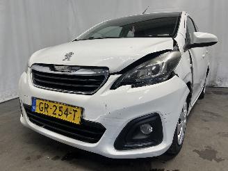Schadeauto Peugeot 108 108 Hatchback 1.0 12V (1KRFE(CFB)) [51kW]  (05-2014/...) 2015/7