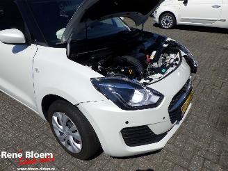 Suzuki Swift 1.2 Comfort Smart Hybrid picture 9