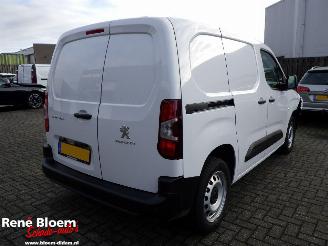 skadebil bedrijf Peugeot Partner 1.5 Blue HDI 100 S&S L1 99pk 2024/3