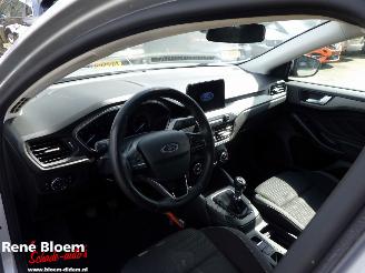 Ford Focus 1.0 EcoBoost Titanium Hybrid 125pk picture 10