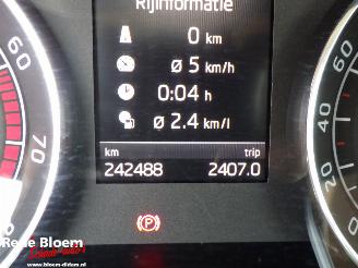 Skoda Superb 1.8 TSI Style  Business 179pk DSG picture 22