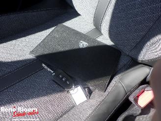 Peugeot 208 1.2 Puretech 75 Active 5drs picture 17