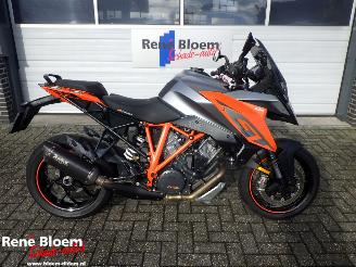 krockskadad bil motor KTM  1290 Superduke GT 2016/6