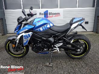 krockskadad bil motor Suzuki  GSX-S 950W 2025/4
