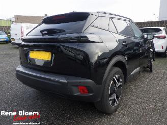 krockskadad bil auto Peugeot e-2008 EV Allure 54kwh 156pk 2023/10