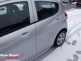 Opel Karl 1.0 ecoFlex 120 jaar edition Airco picture 7