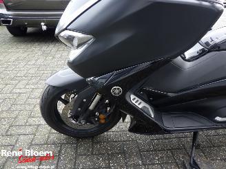 Yamaha  T-Max 530 DX picture 13