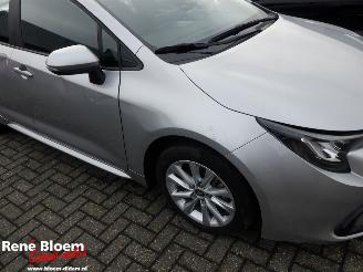 Toyota Corolla Hybrid 140 Active water damage! picture 9